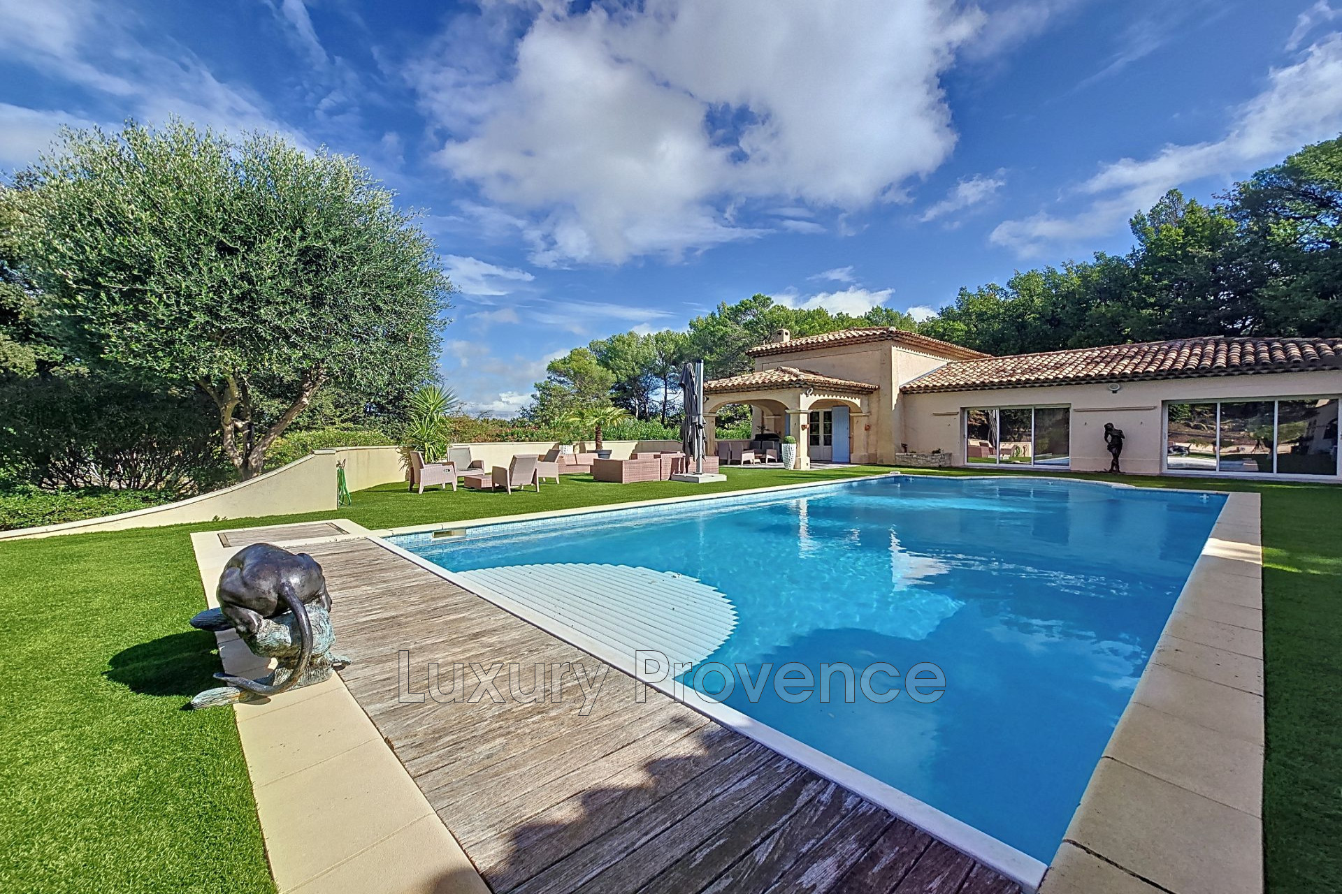 Agence immobilière de LUXURY PROVENCE